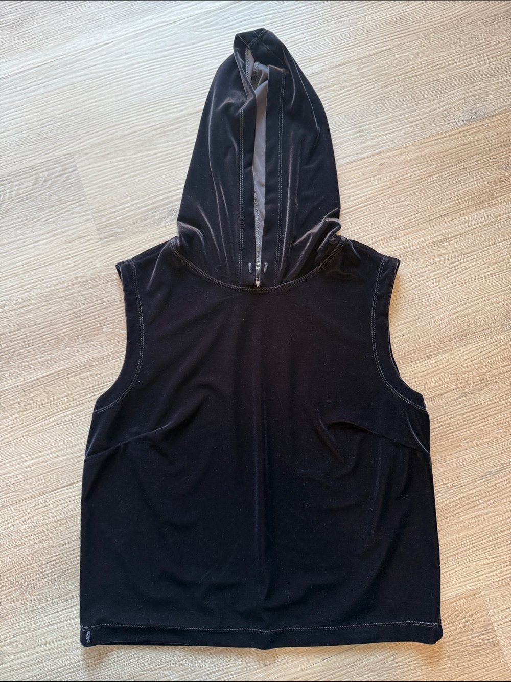EQUESTRIAN DESIGNS Black Velvet Hooded Sleeveless Tank Top Shirt